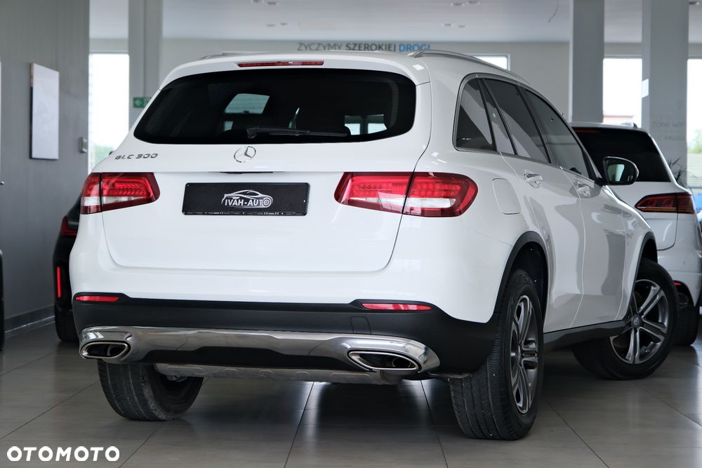 Mercedes-Benz GLC - 7