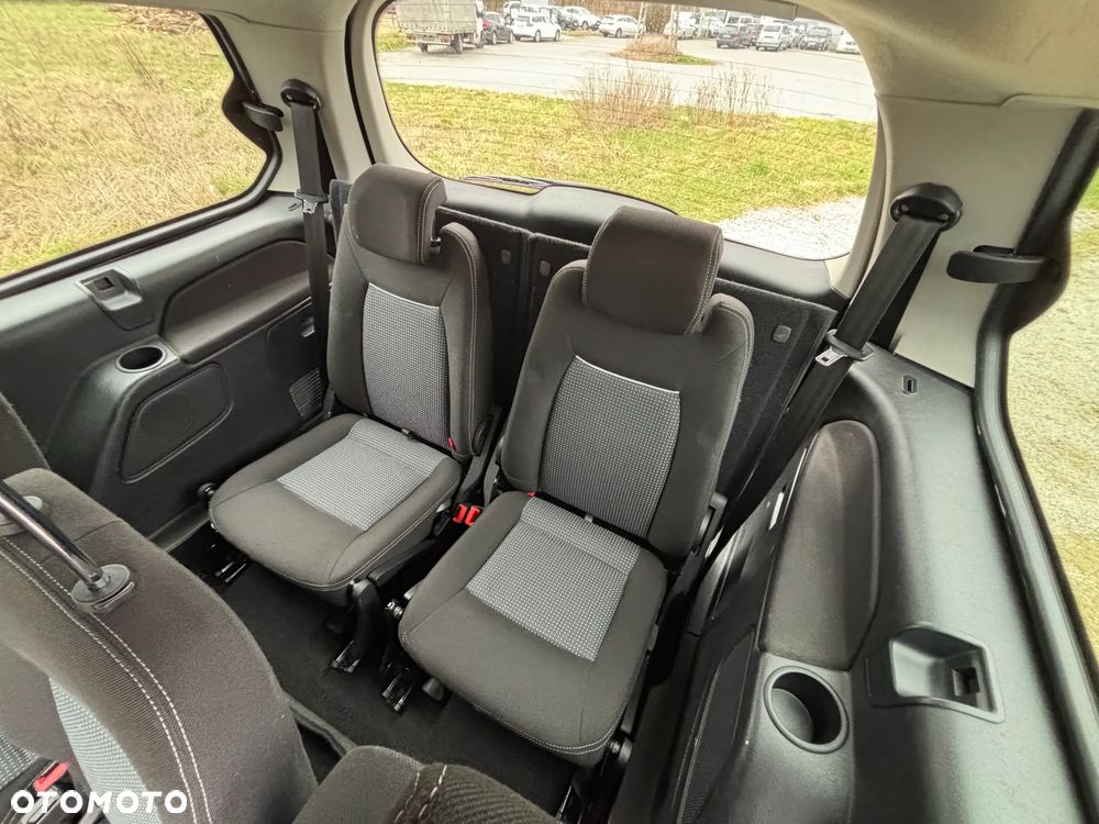 Ford Galaxy 2.0 TDCi Titanium - 11