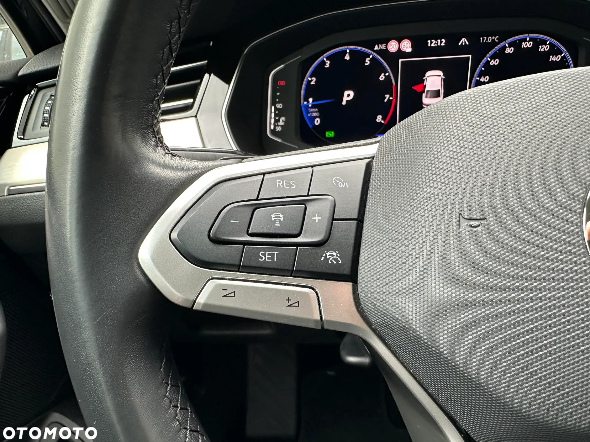 Volkswagen Passat 1.5 TSI EVO Elegance DSG - 15