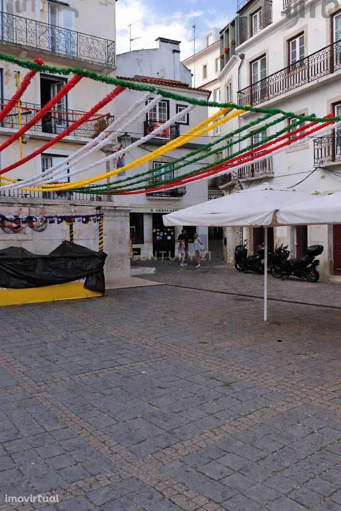 Apartamento T3 para Obras em Alfama – Excelente Oportunidade de Invest - Grande imagem: 4/4