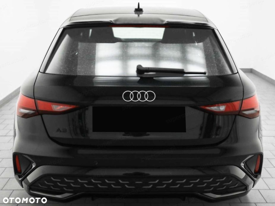Audi A3 Sportback - 3