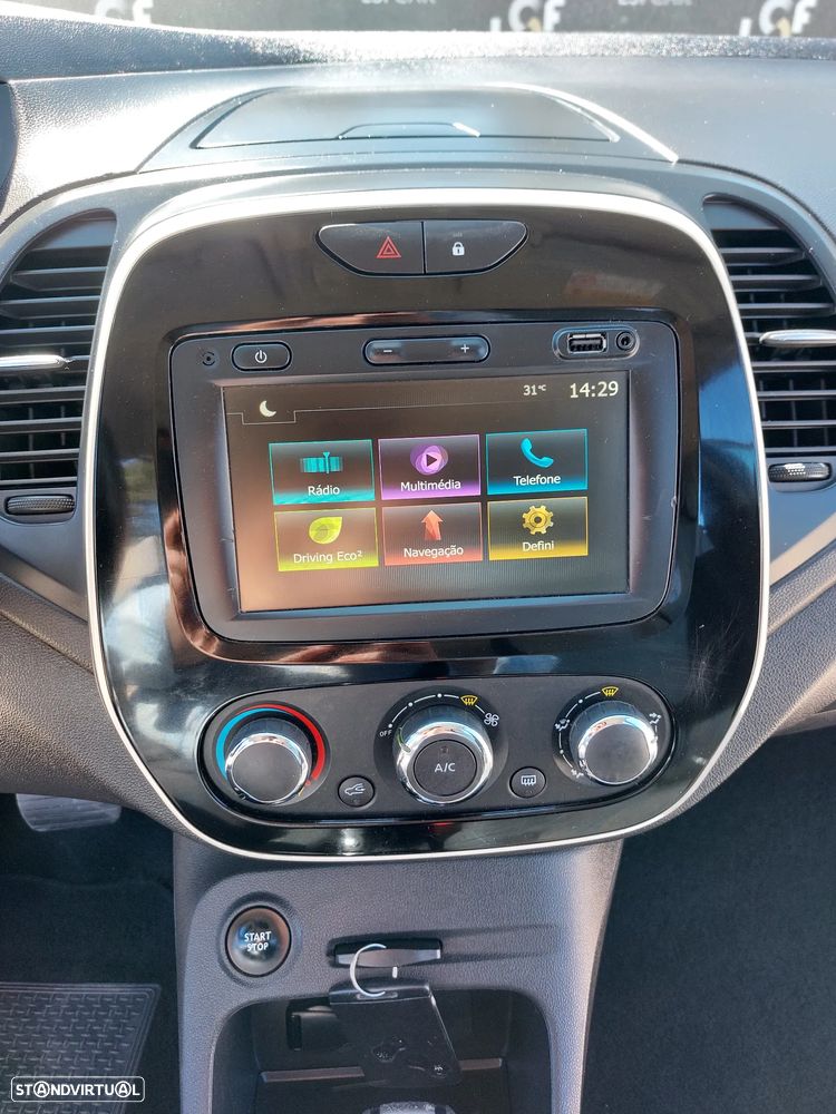 Renault Captur 1.5 dCi EDC - 22