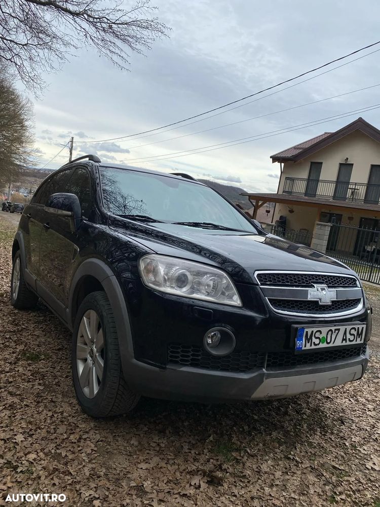 Chevrolet Captiva 2.0 4WD 5 Sitzer Automatik LT Exclusive - 4