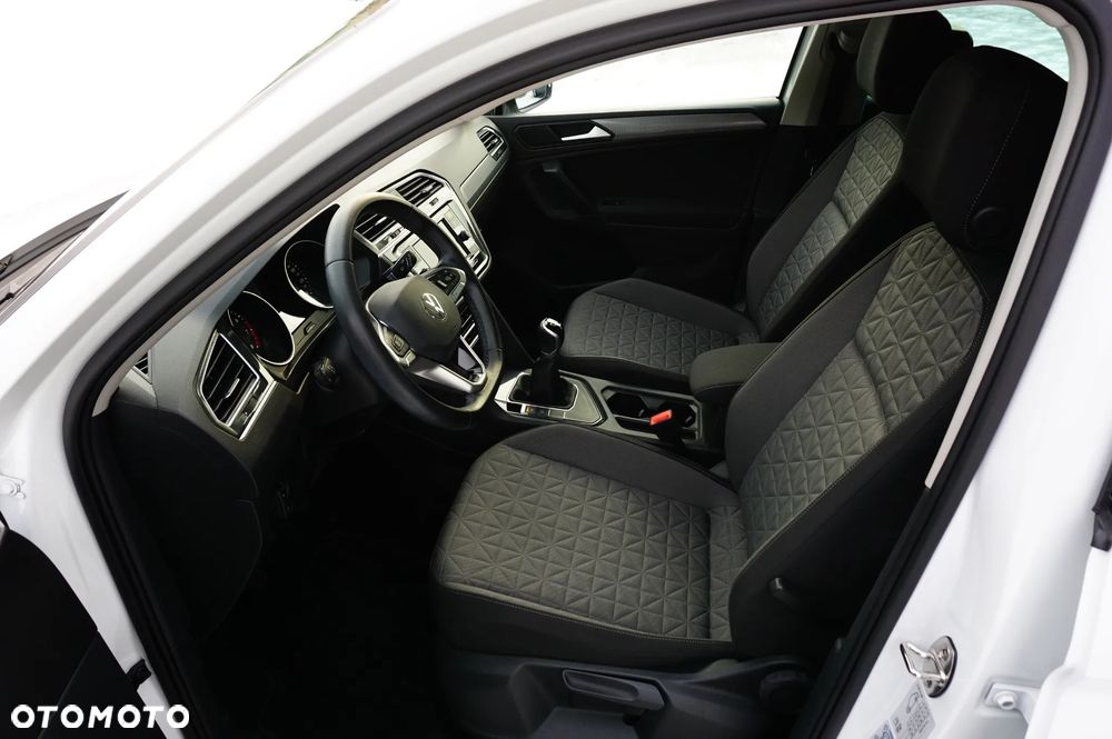 Volkswagen Tiguan 1.5 TSI EVO Life - 17