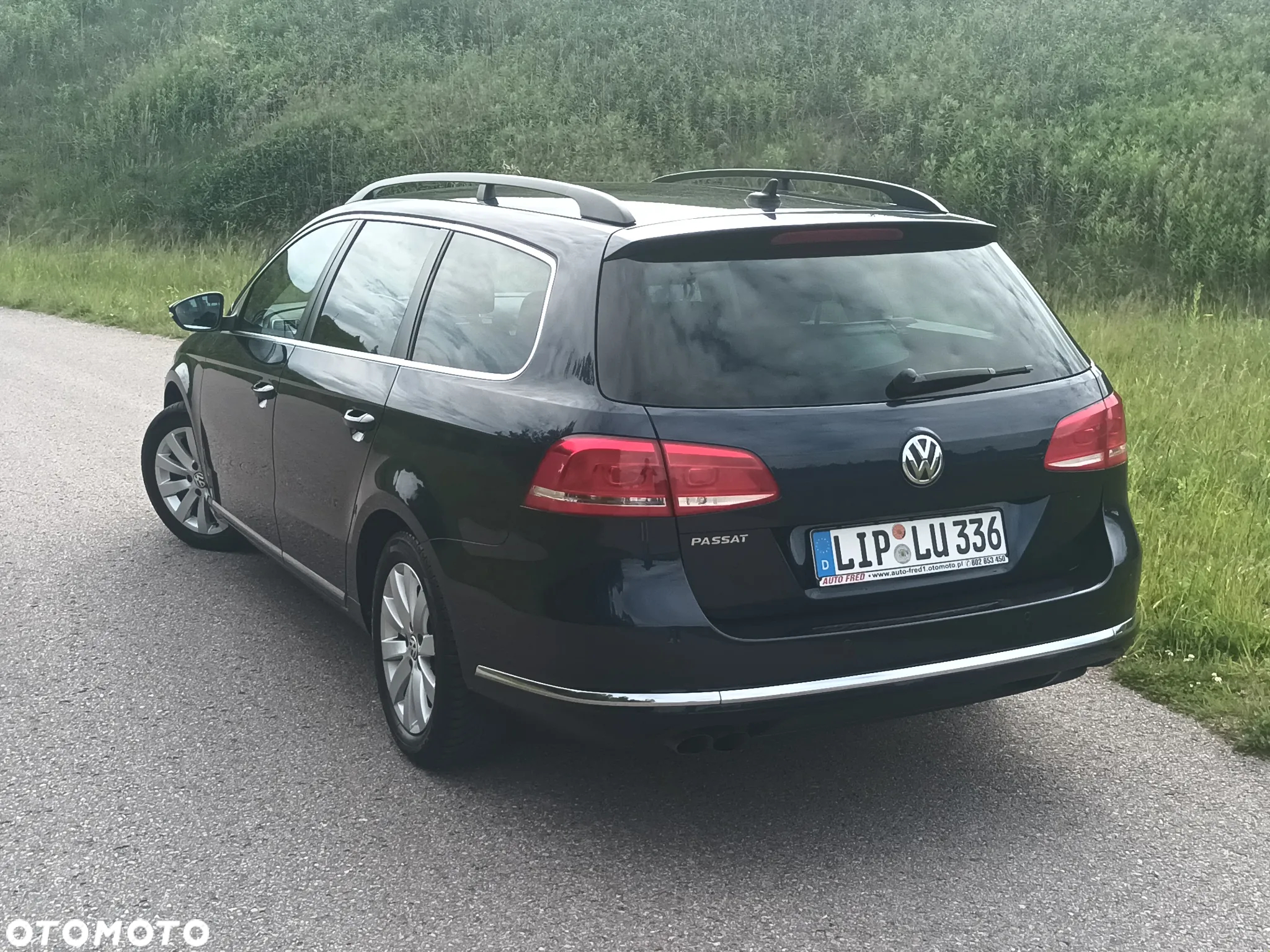 Volkswagen Passat 2.0 TDI Comfortline - 15