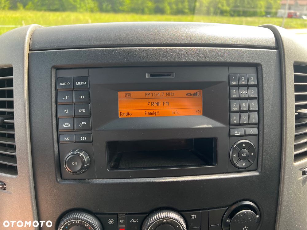 Mercedes-Benz Sprinter - 18