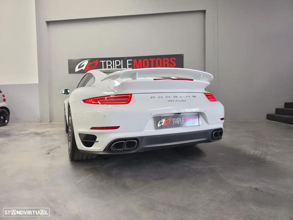 Porsche 911 (991) Turbo PDK - 13