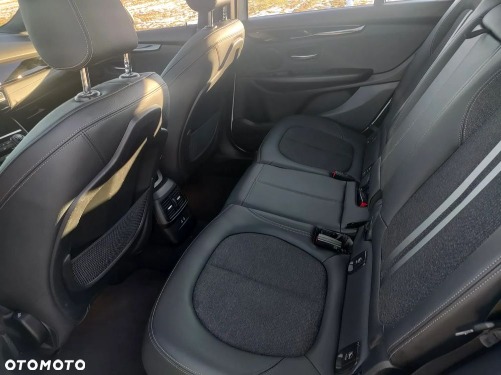 BMW Seria 2 218i GT Sport Line - 9