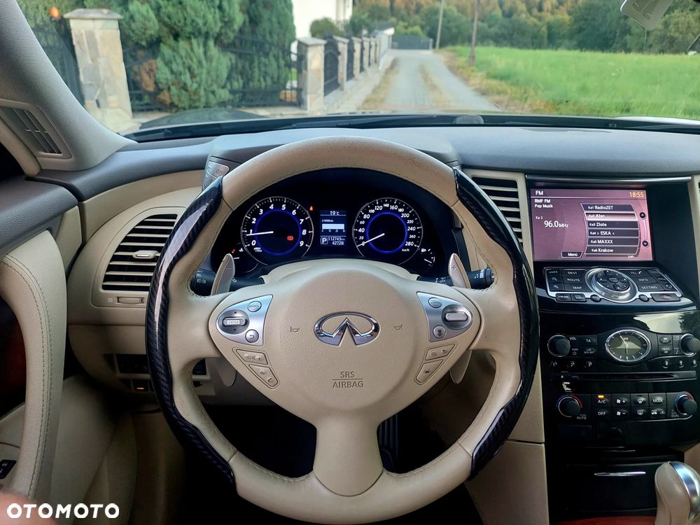 Infiniti QX70 5.0 S Premium - 15