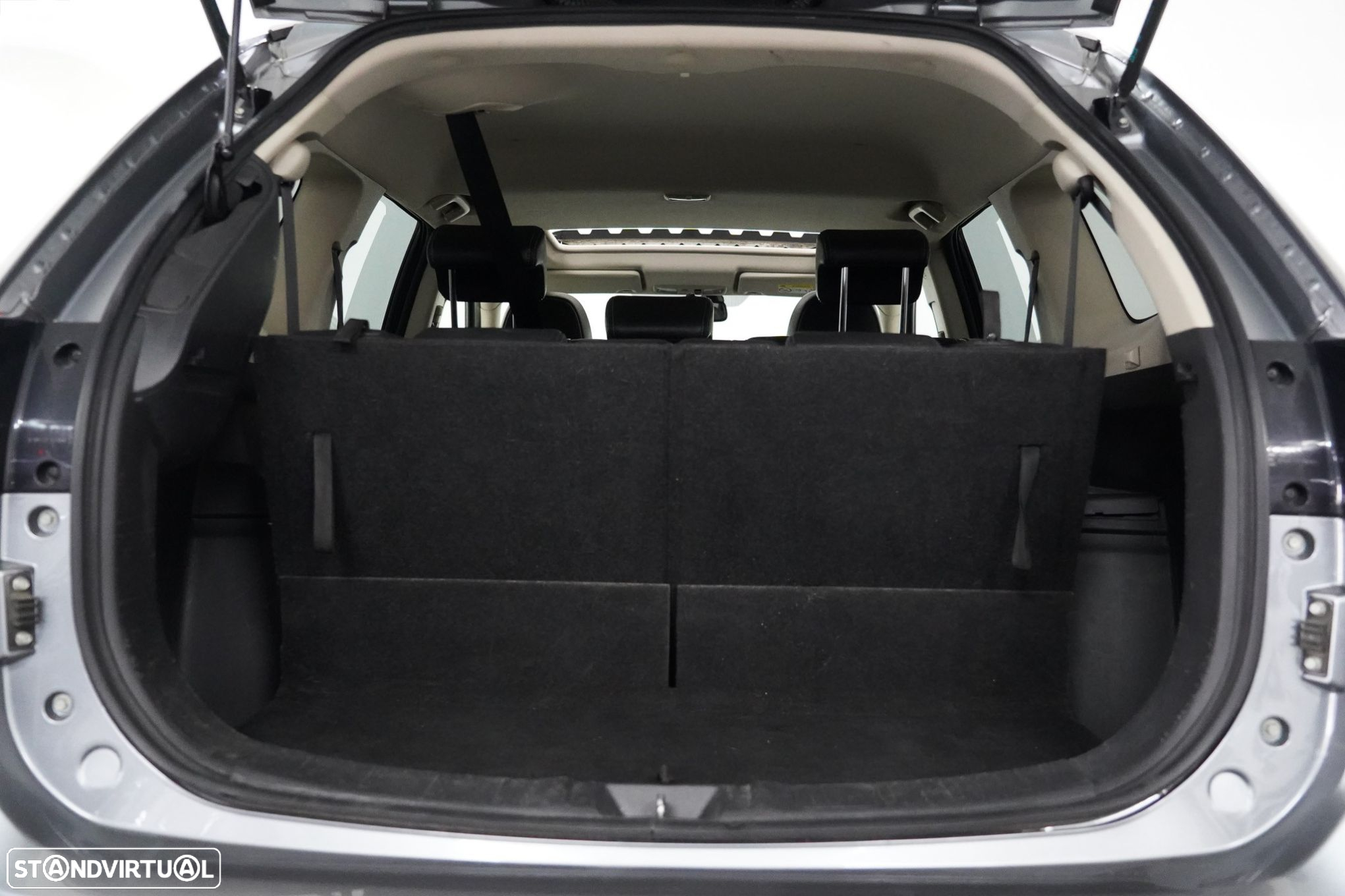 Mitsubishi Outlander 2.2 DI-D Instyle Navi - 17