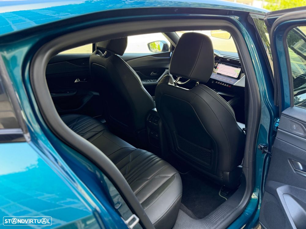 Peugeot 408 240 e-DSC7 GT Exclusive - 20