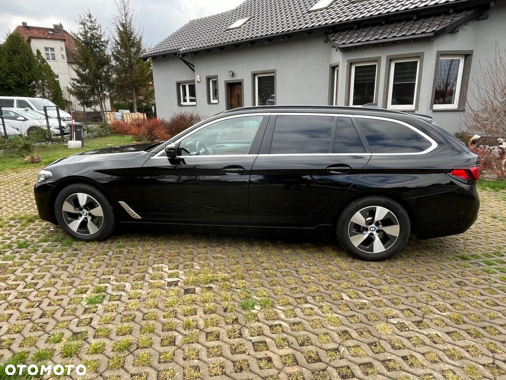 BMW Seria 5 520d xDrive Luxury Line - 12