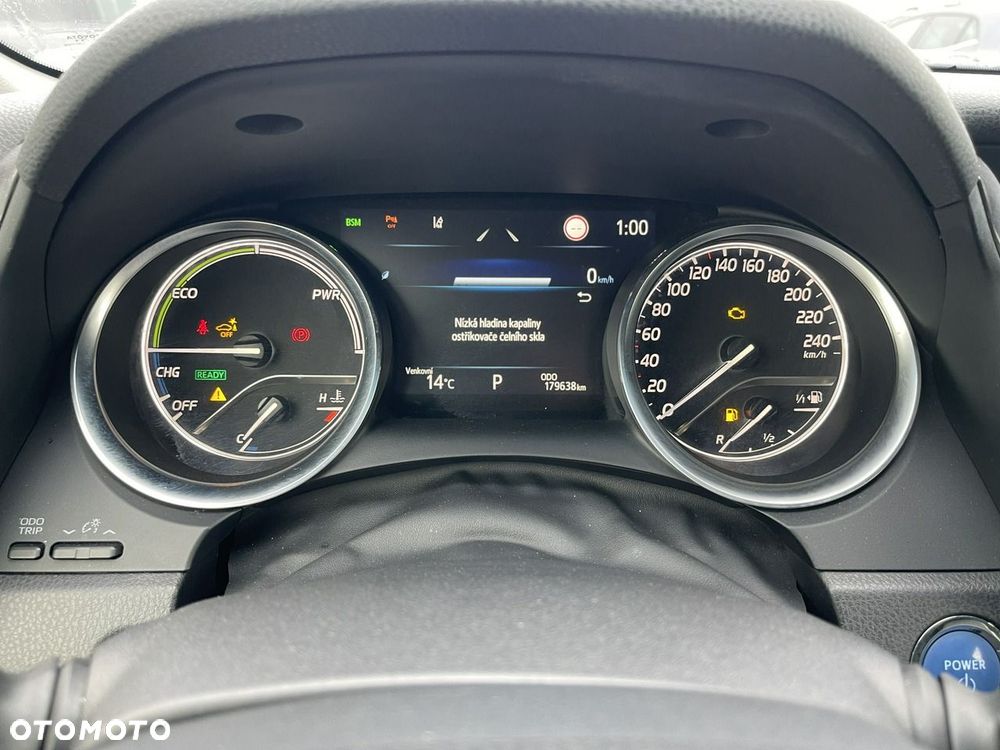 Toyota Camry 2.5 Hybrid Comfort CVT - 11