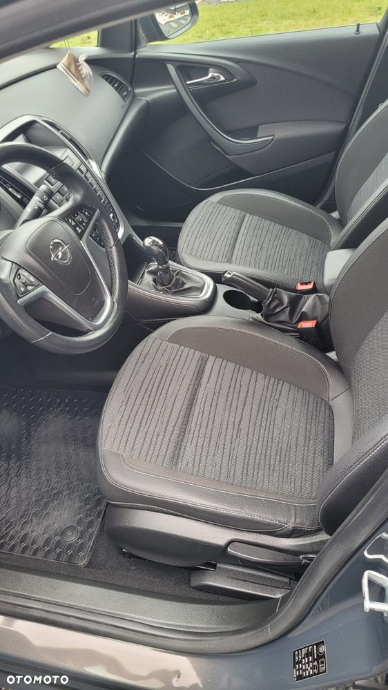 Opel Astra 1.6 Enjoy EU6 - 10