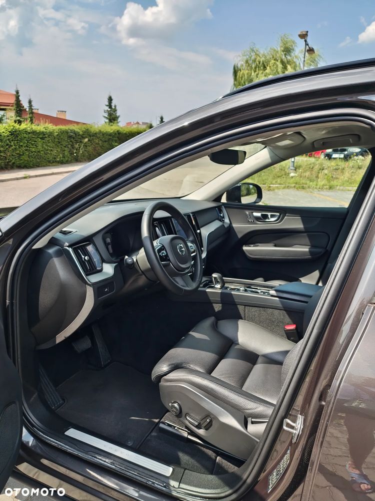 Volvo XC 60 - 6