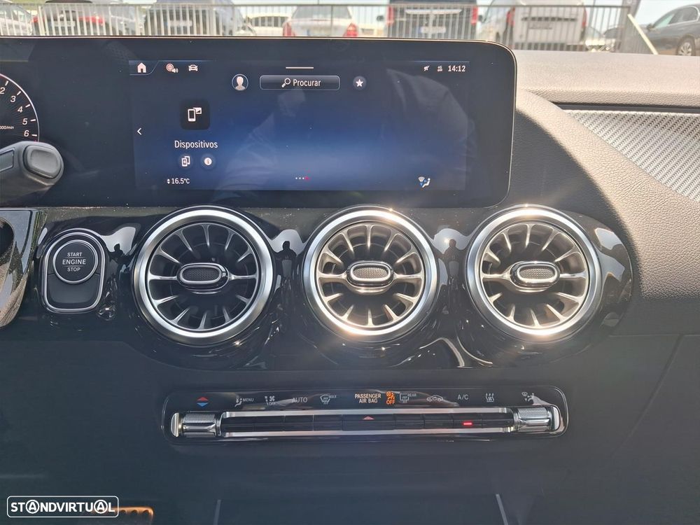 Mercedes-Benz GLA 250 e AMG Line - 22