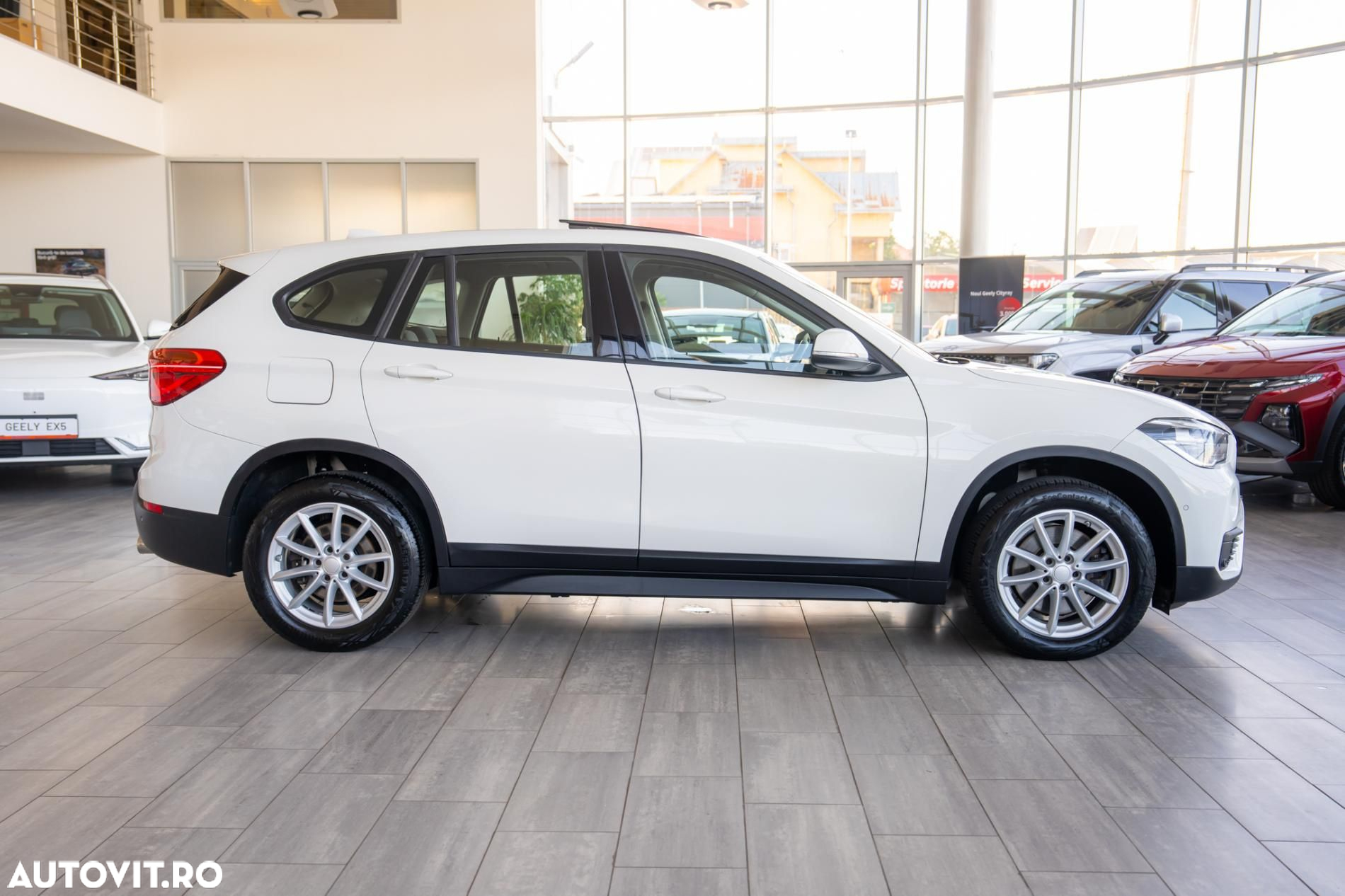 BMW X1 - 8