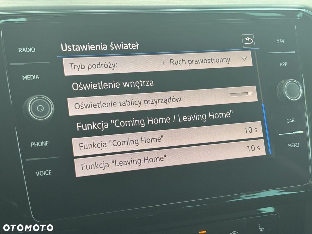 Volkswagen Passat Variant 2.0 TDI SCR Elegance DSG - 30