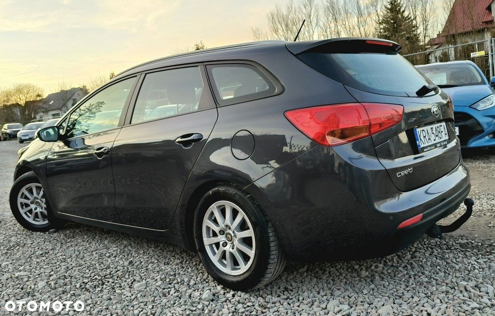 Kia Ceed 1.4 CRDi M - 4