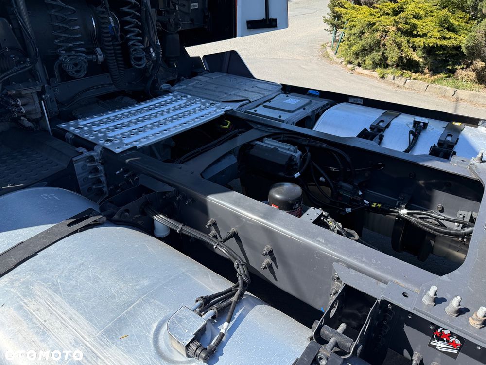 Renault T480 HIGH CAB* 01/2019* EU6* PO WYMIANIE SPRZĘGŁA, TURBO, KOMPRESORA* 2 BAKI* LODOWKA* ACC* KLIMA POSTOJOWA*TACHO GEN 2* Z FRANCJI* - 12