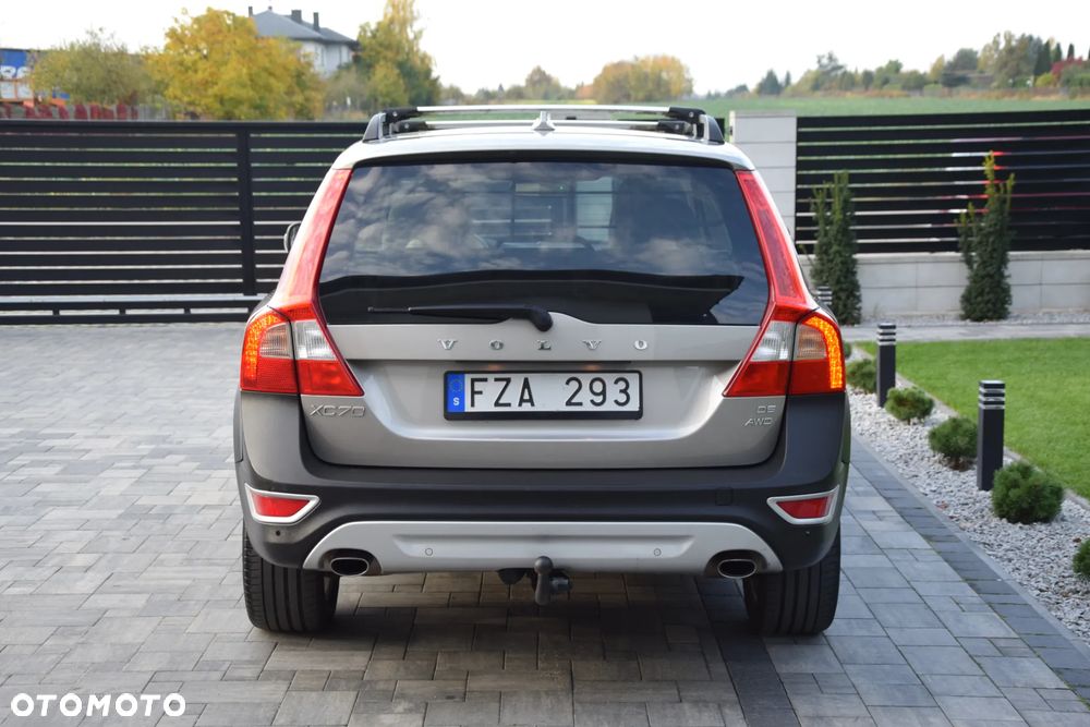 Volvo XC 70 D5 AWD Summum - 15