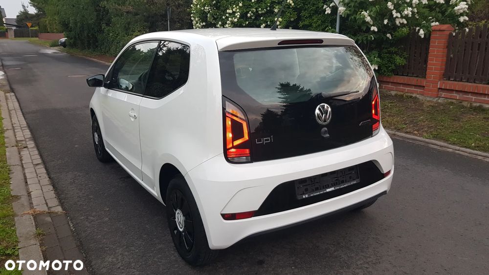 Volkswagen up! black style - 10