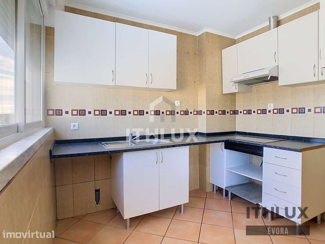 Apartamento T2 em Localização Central – Estremoz - Grande imagem: 4/15