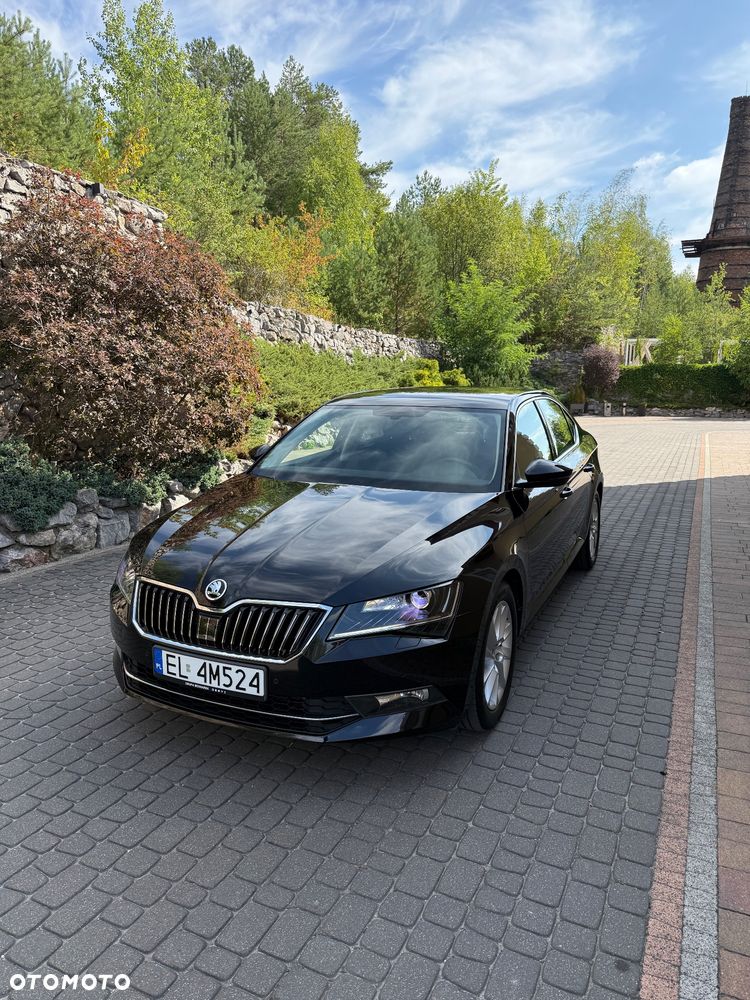 Skoda Superb 1.5 TSI ACT Ambition - 2