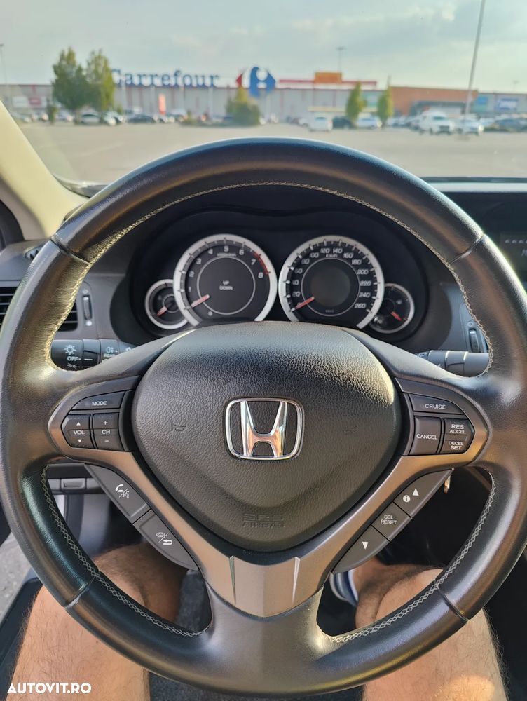Honda Accord 2.0 Elegance - 20