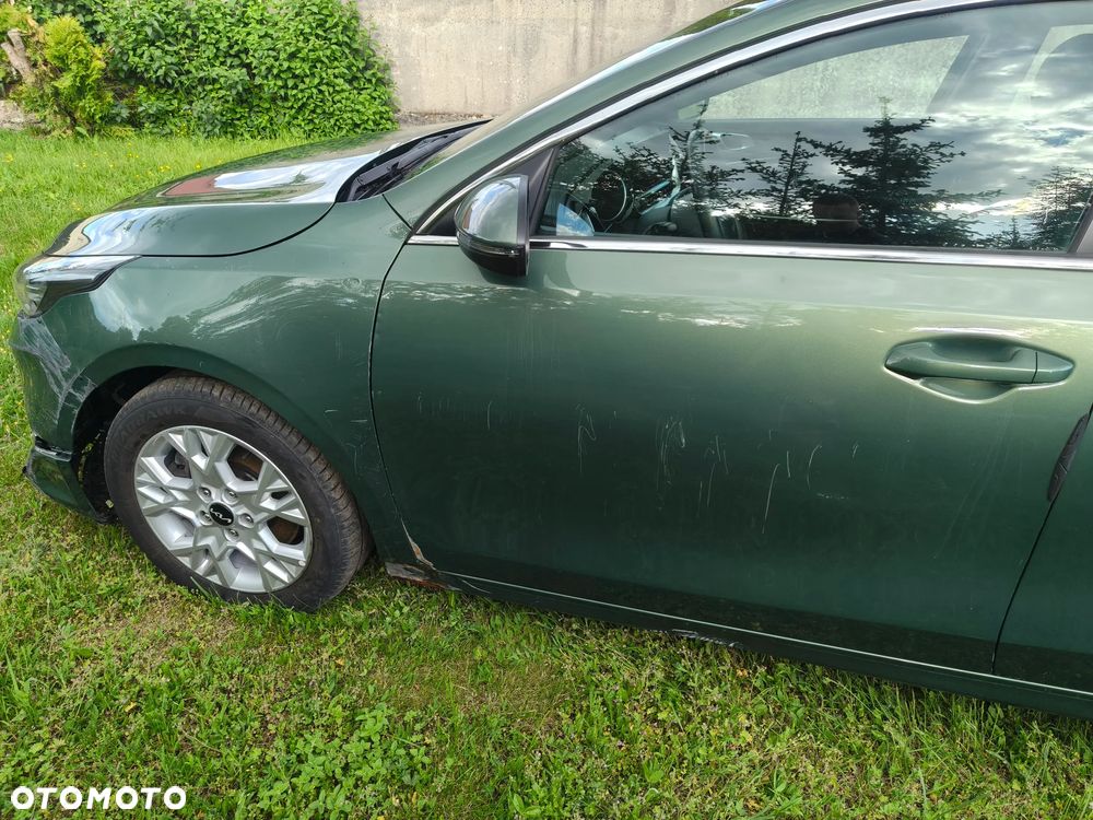 Kia Ceed 1.6 CRDi (48V Mild-Hybrid) Vision - 8