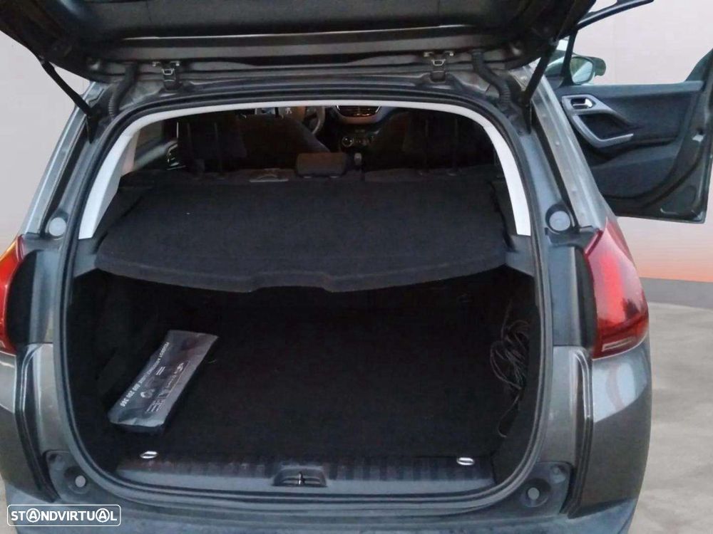 Peugeot 2008 1.2 PureTech Style - 11