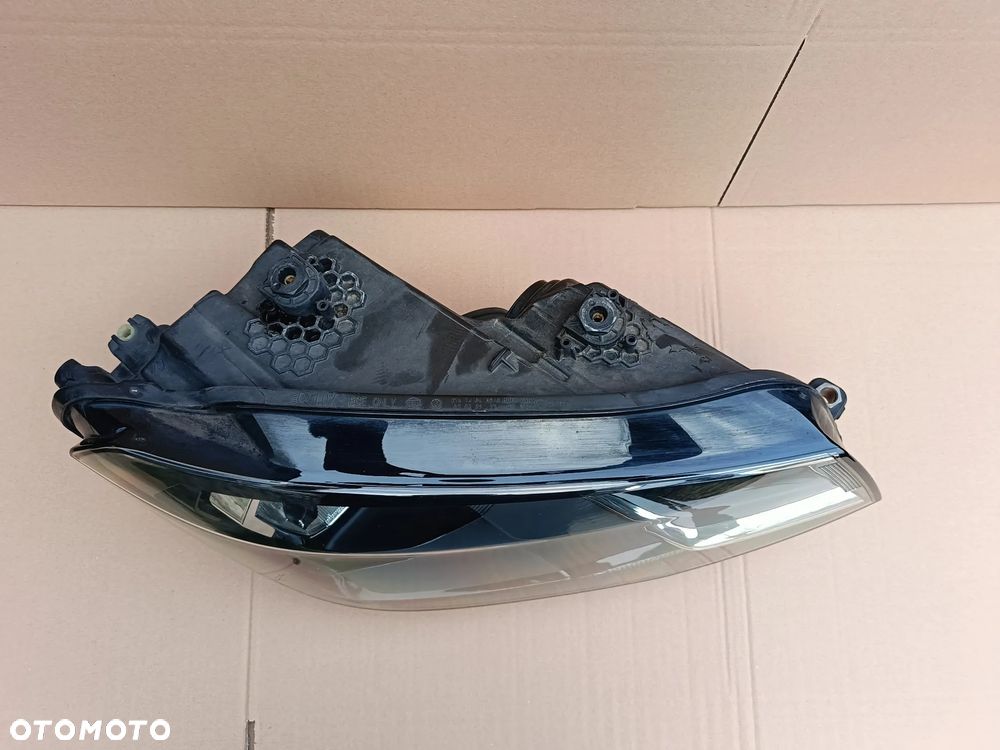 Lampa przednia prawa VW Caddy III 3 reflektor 2K1941016B - 3