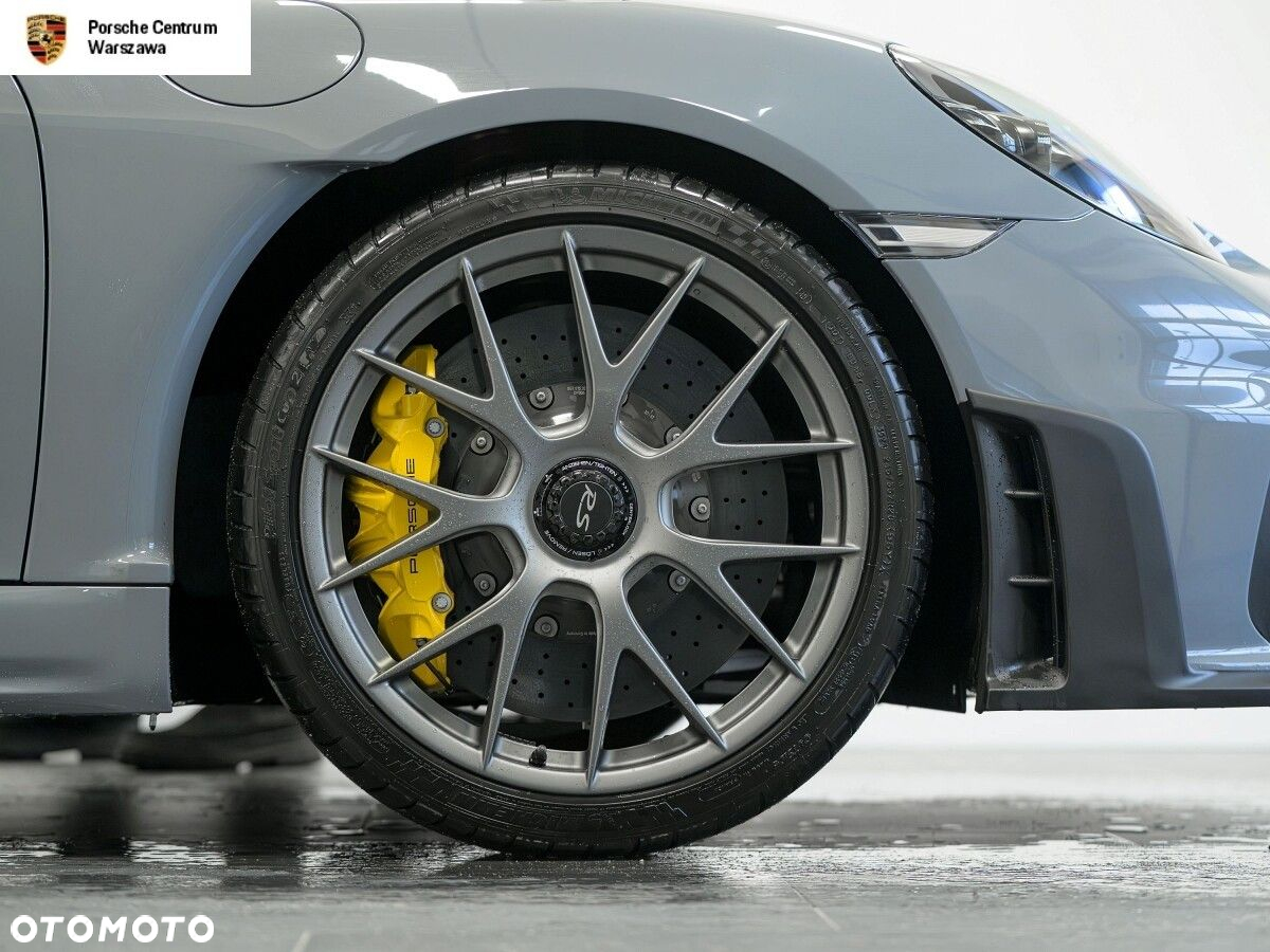 Porsche 718 Cayman - 5