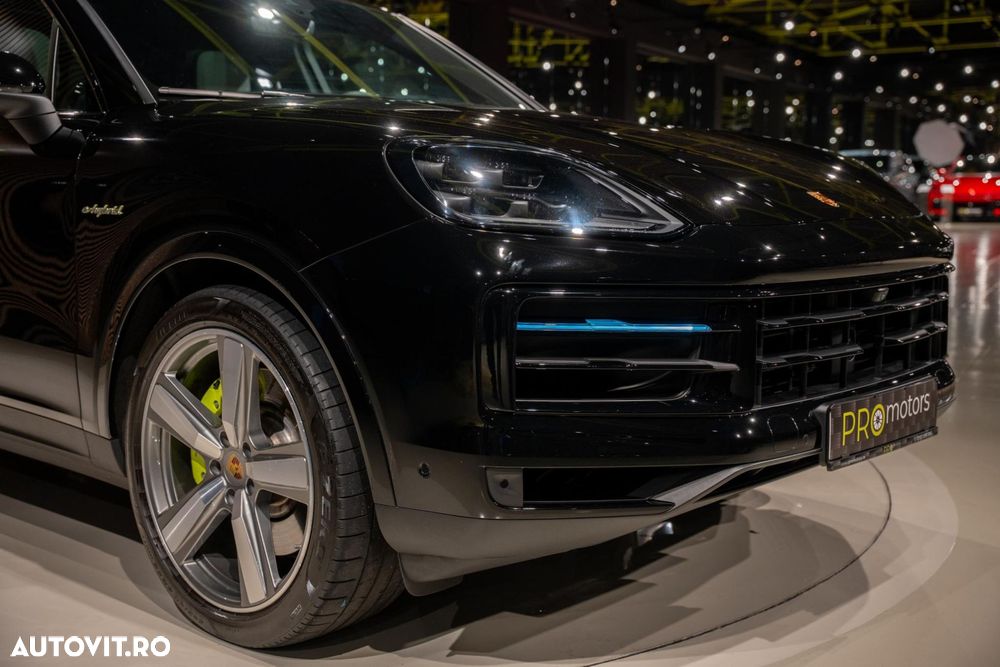 Porsche Cayenne S E-Hybrid - 11