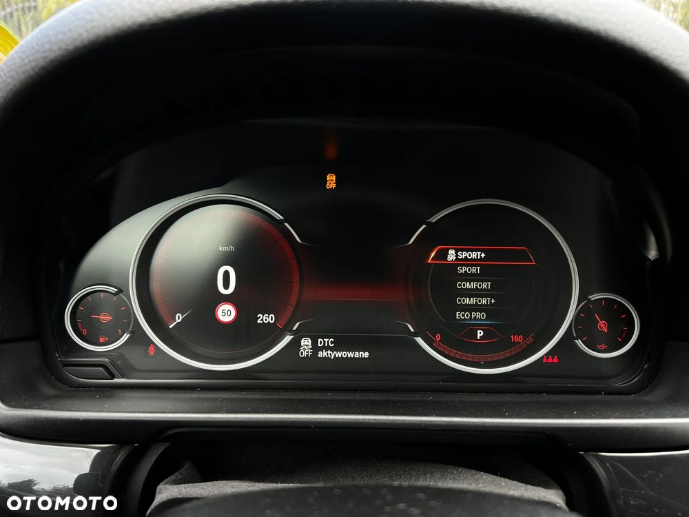 BMW Seria 5 525d xDrive Sport-Aut - 6
