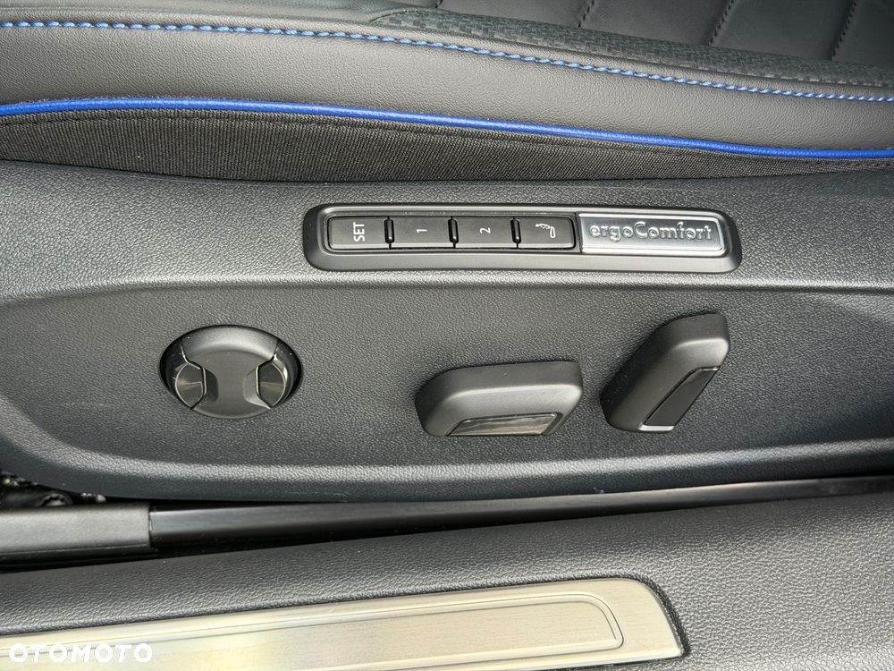Volkswagen Arteon 2.0 TSI 4Motion R DSG - 19