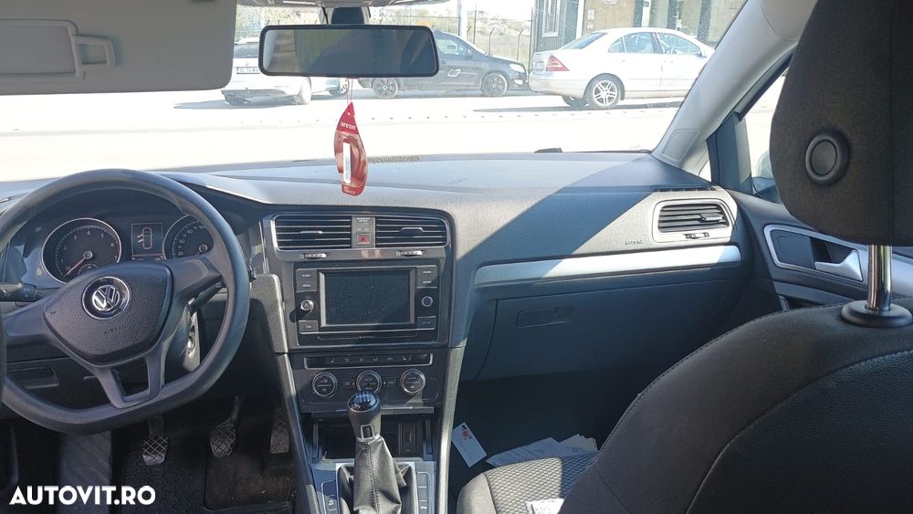 Volkswagen Golf 1.0 TSI Comfortline - 3