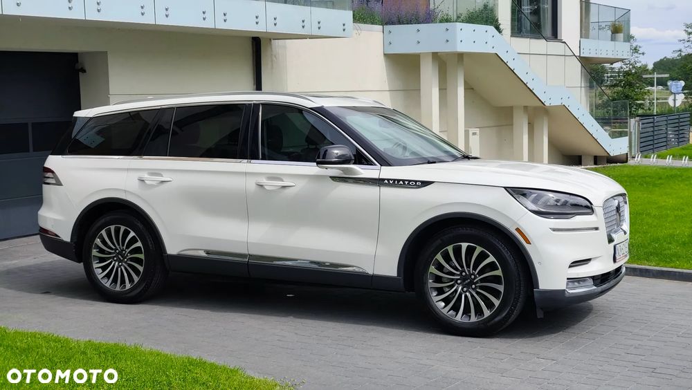Lincoln Aviator - 9