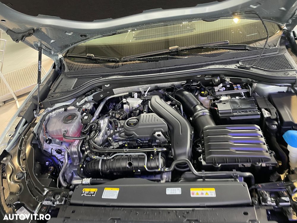 Volkswagen Passat 1.5 eTSI DSG MHEV Base - 4