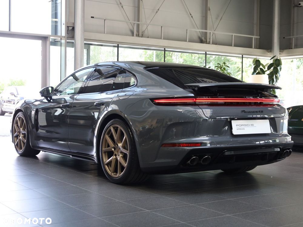 Porsche Panamera - 7
