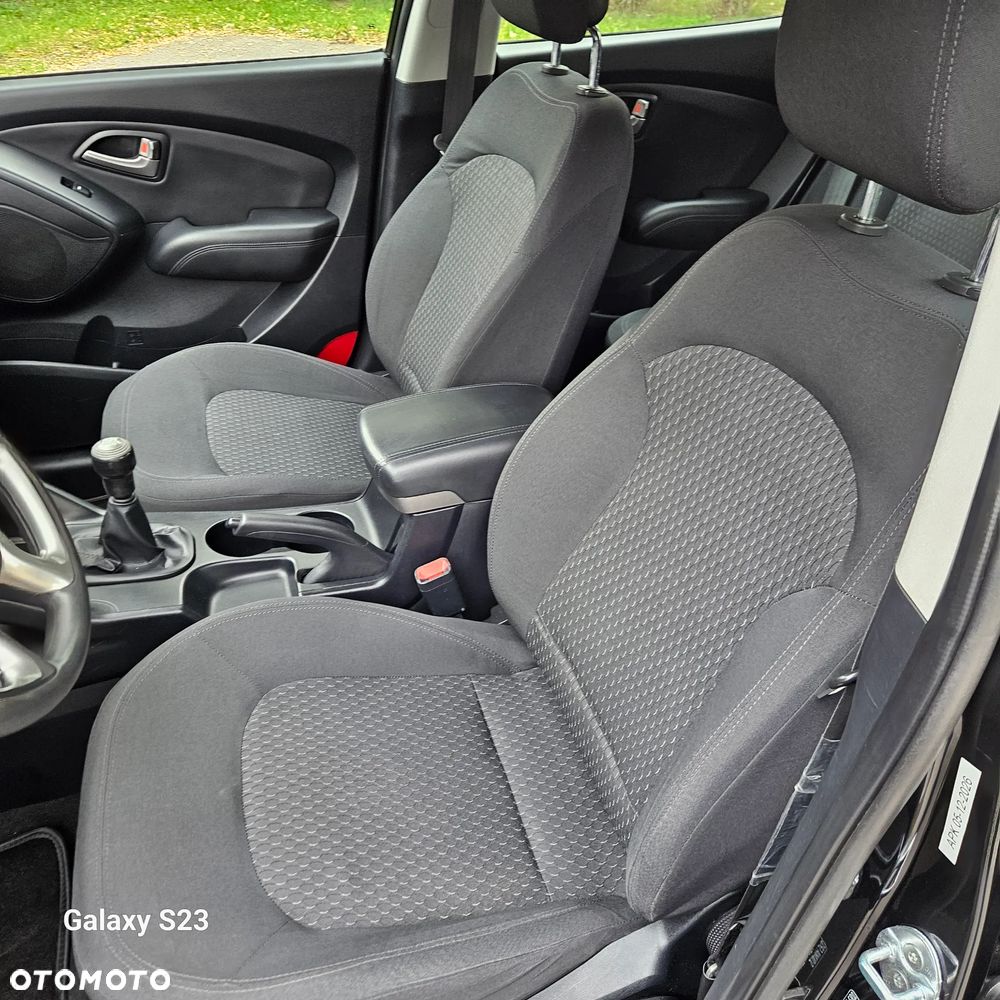 Hyundai ix35 2.0 2WD Style - 18
