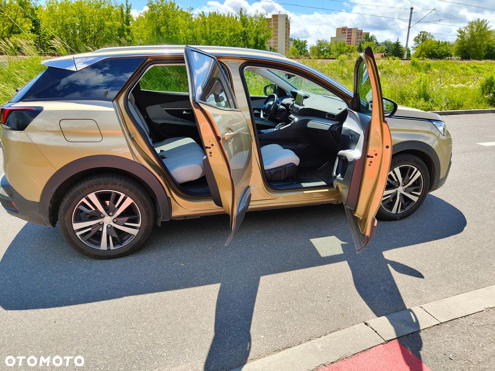 Peugeot 3008 1.6 BlueHDi Allure S&S EAT6 - 20