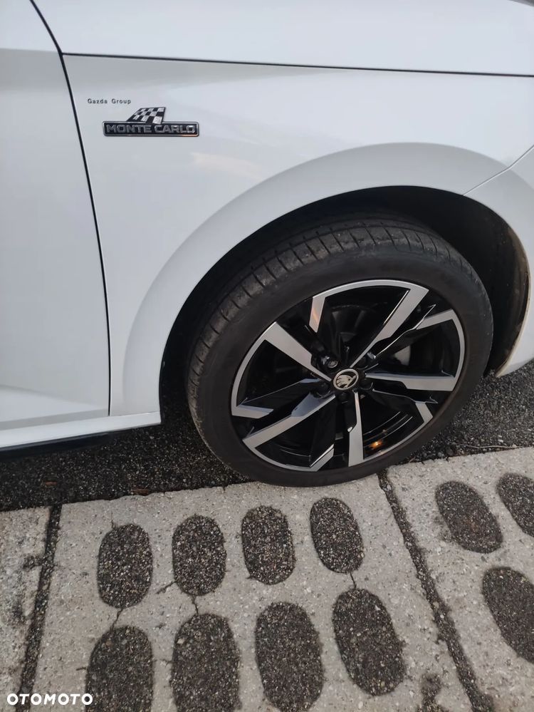 Skoda Kamiq 1.0 TSI Monte Carlo - 9