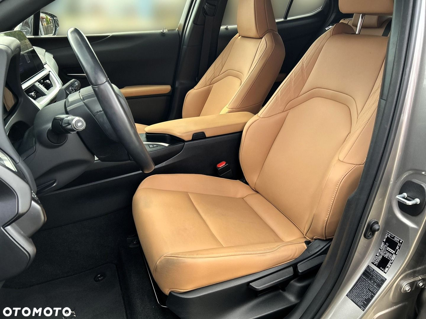 Lexus UX - 20