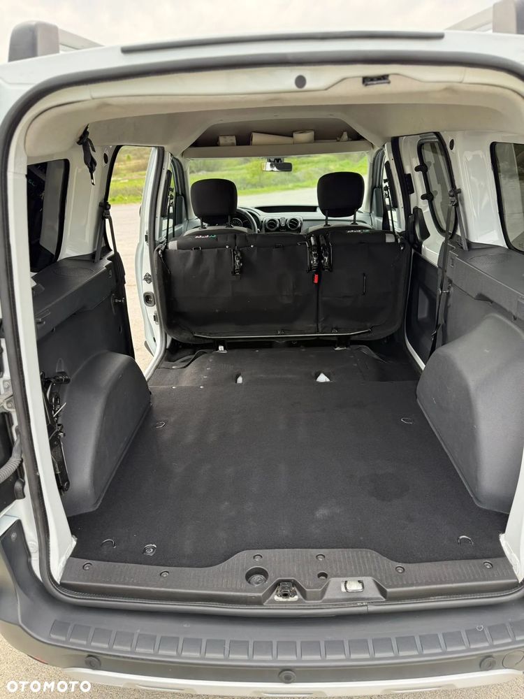 Dacia Dokker SCe 100 Stepway - 12