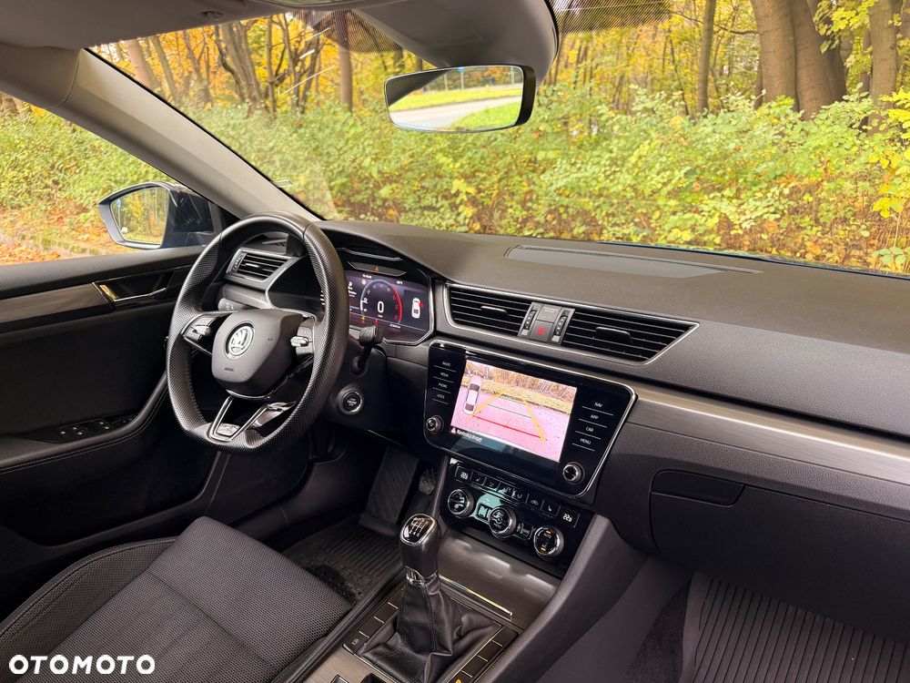 Skoda Superb 2.0 TDI SCR Style - 14