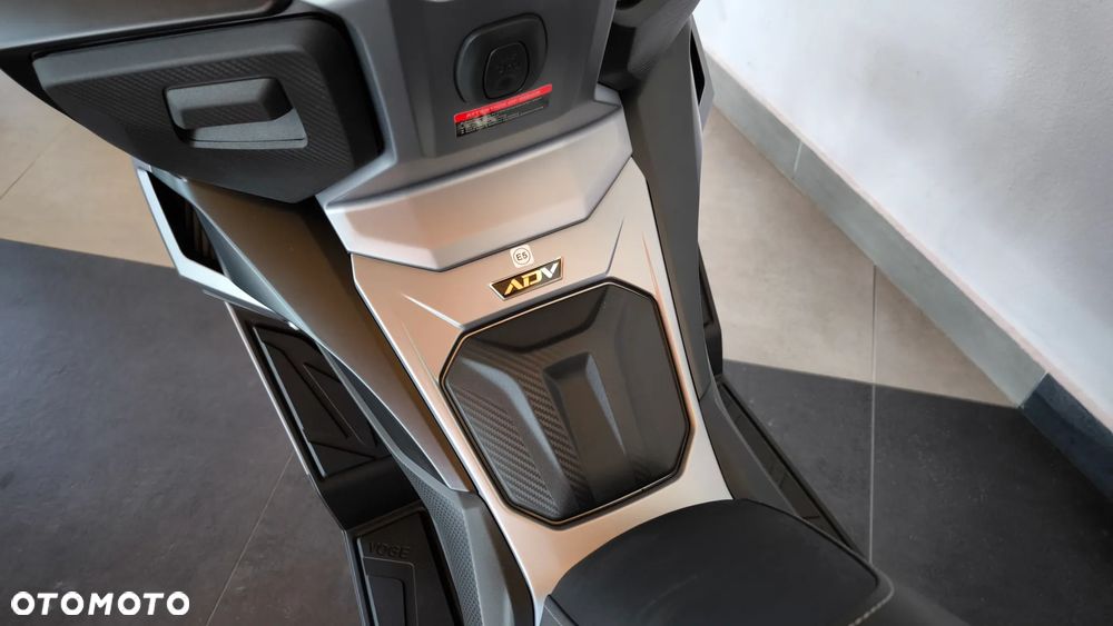 VOGE SR1 ADV - 17