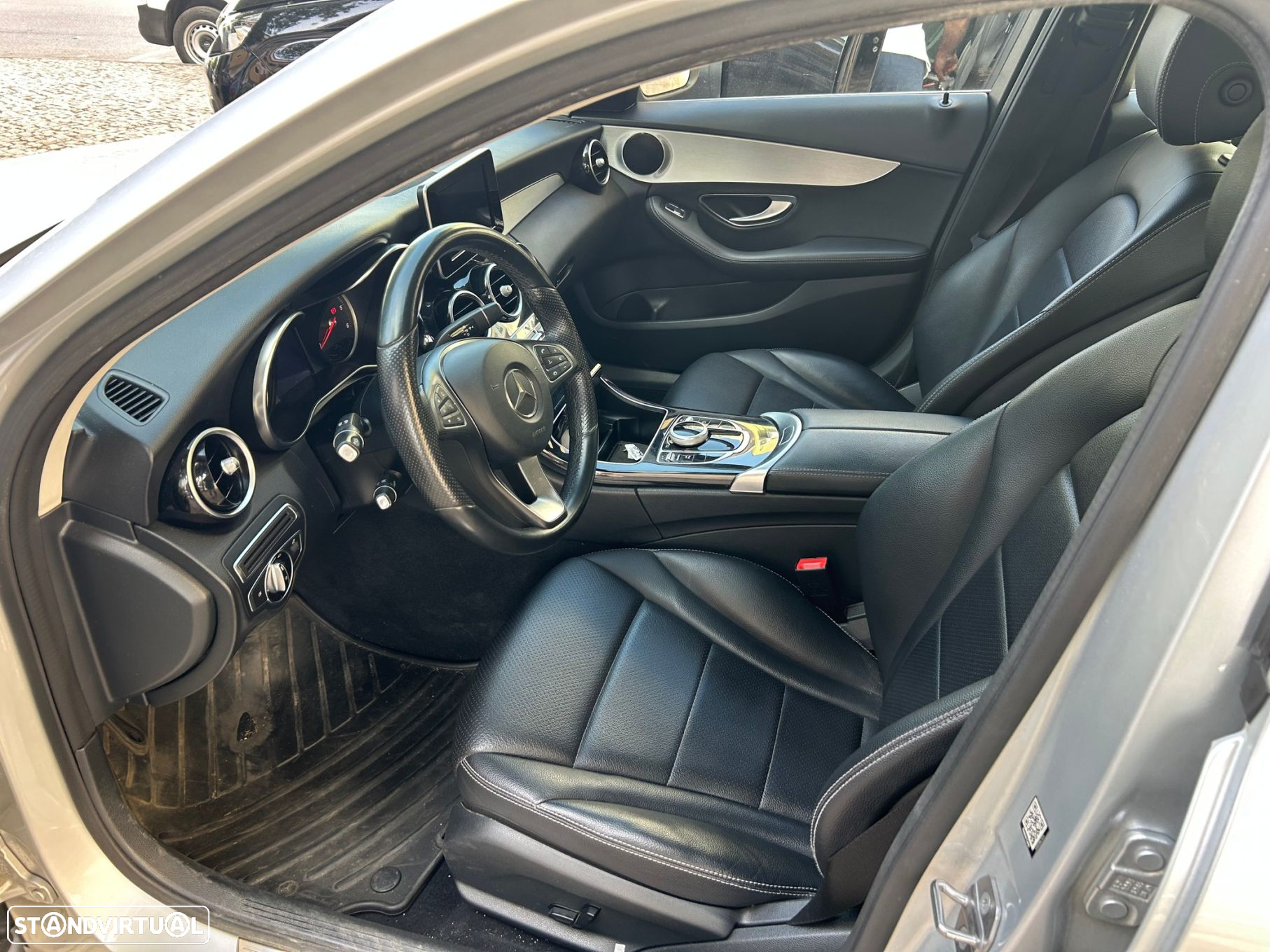 Mercedes-Benz C 300 h Avantgarde - 7