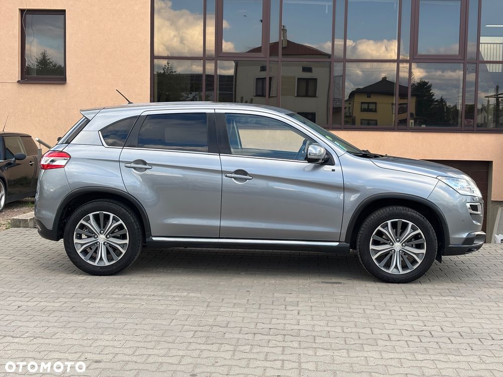 Peugeot 4008 - 14
