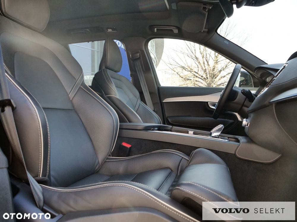 Volvo XC 90 - 28